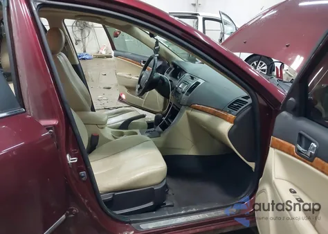 2009 Hyundai Sonata Limited z USA, uszkodzony, nr VIN 5NPEU46C29H521174